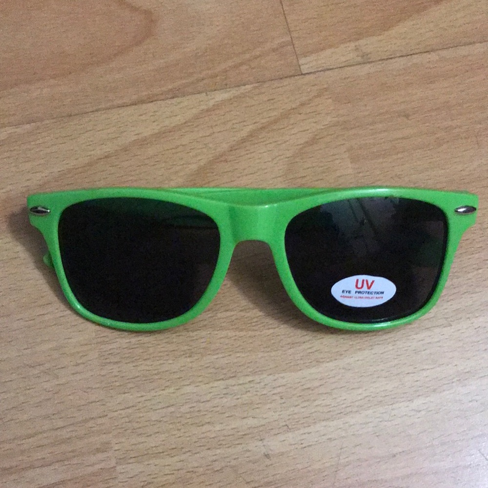 SDCC @gettanimated Sun glasses!